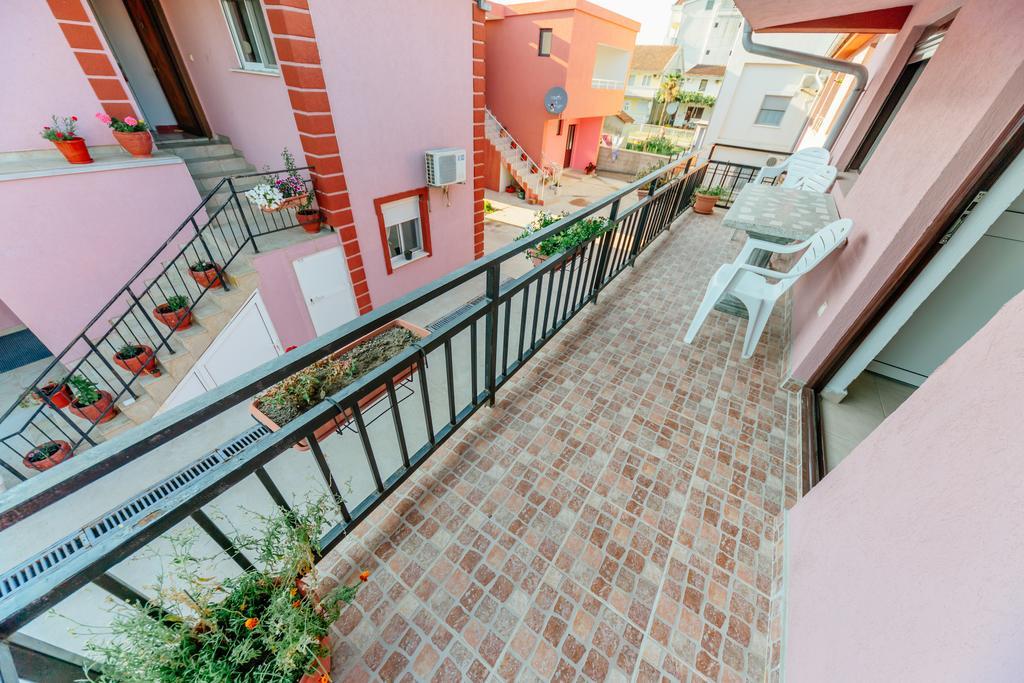 Mc Apartments Ulcinj Exterior foto