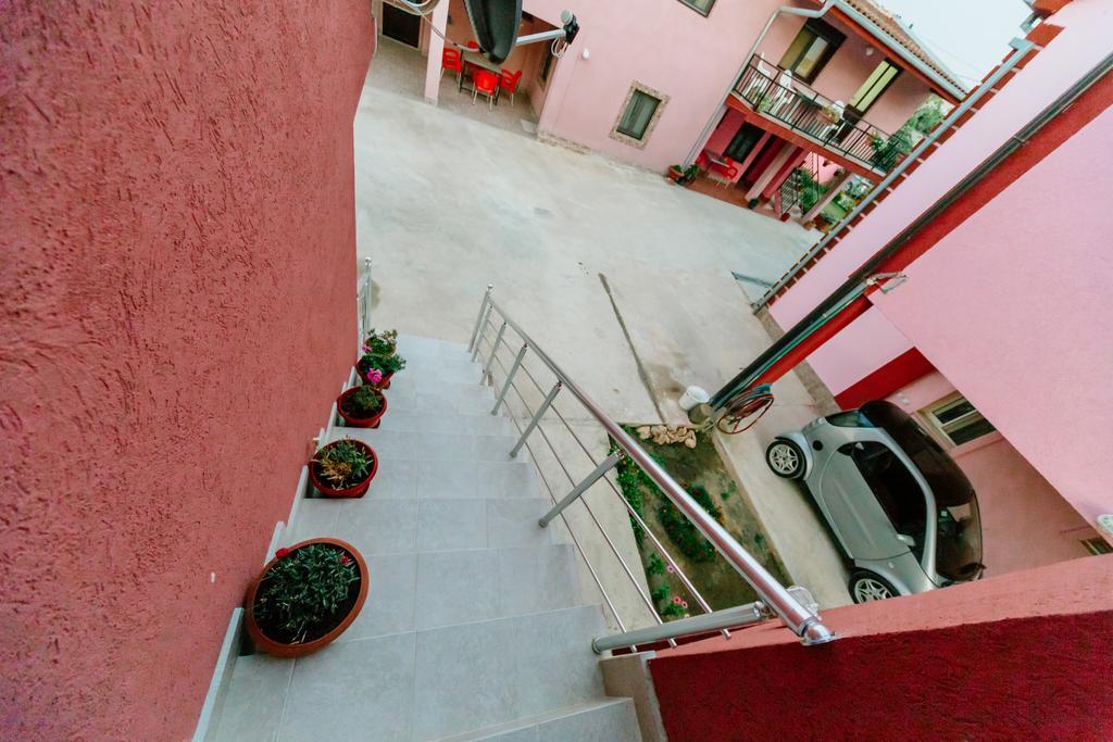 Mc Apartments Ulcinj Exterior foto